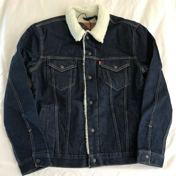 🎉HP🎉Levis Premium Sherpa Jean Jacket Dark wash Size XL - Picture 3 of 9